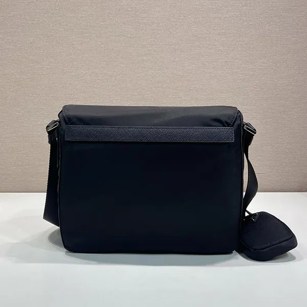 【プラダ】三角ロゴ Re-Nylon ポーチ付き ショルダーバッグ スーパーコピー 1BD994_RV44_F0038